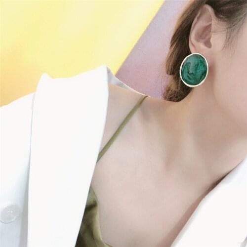 Retro Green Drip Oil Geometric Glaze Earrings for Women Elegant Jewelry Female Trendy Stud Earrings Fashion C Shaped Ear Studs