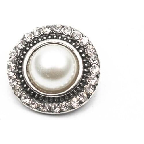 Hot Sale 18mm Rhinestone Round Snap Buttons Pearl Sanp Charms Fit Women Snap Bracelet Replaceable Buttons DIY Jewelry