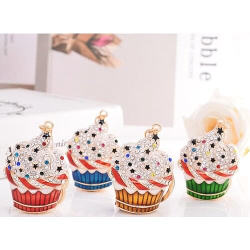 Creative jewelry pendant key chain cylinder ice cream personality keychain girl bag ornaments alloy ornaments holiday gifts
