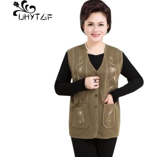 UHYTGF Spring autumn vests for women Single-breasted knit cardigan vest Female Fashion embroidered loose thin vest waistcoat 198