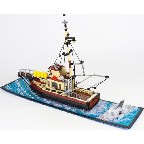 Fishing Boat Model Building Blocks Founder Expert Sets Cruise Ship Ocean Exploration Shark Boat Bricks Toys for Children