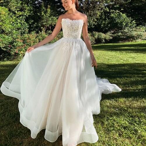 2021 Strapless Summer Beach Bridal Gown Off Shoulder Princess Wedding Gown with Small Train Robes De Mariage