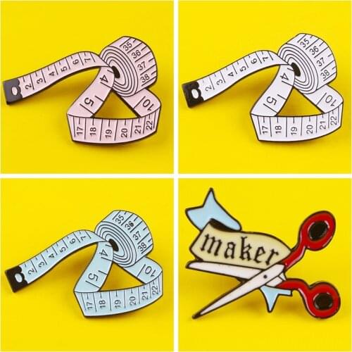 Womens Brooch Pin Polychromatic Tape Measure Brooches Blue White Pink Measuring Ruler Sewing Tool Sweater Shirt Jewelry Gift