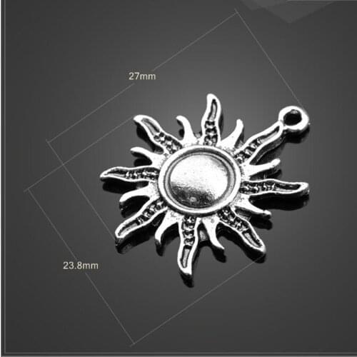 High Quality 8 Pieces/Lot 23.8mm*27mm Alloy Antique Silver Plated Or Bronze Religious Sun Charms Pendants For Jewelry Making