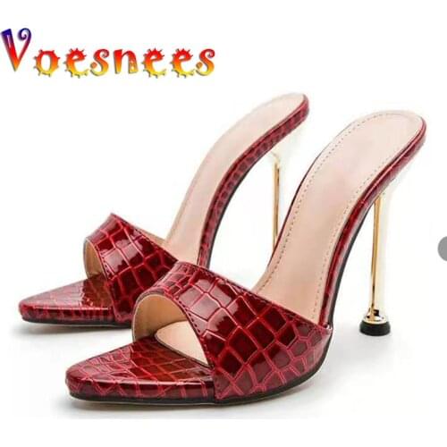 Voesnees Womes Slippers 2021 Summer New Pointed End Fashion Serpentine Sandals Sexy Metal Heel Open-Toe Stiletto Shoes Big Size