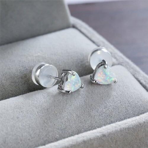 Charm Love Heart Stone Earrings White Fire Opal Stud Earrings For Women Wedding Jewelry Vintage Silver Color Cute Bride Earrings