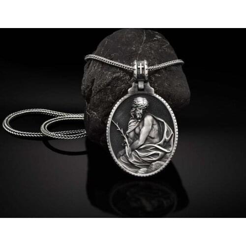 Vintage Catholic Jesus Medal Pendant Christian Accessories European and American Style Religious Belief Jewelry