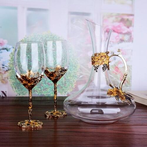 European Enamel Red Wine Glass Cup Gold Retro Goblet Lead-Free Crystal Champagne Glasses Cups Wedding Gift Party Drinkware