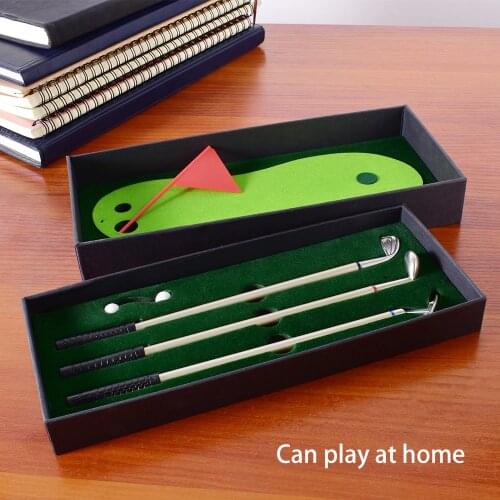 Golf Pen Set Desktop Goft Gift Mini Green Driving Range with Metal Golf Club Pens Balls and Flag