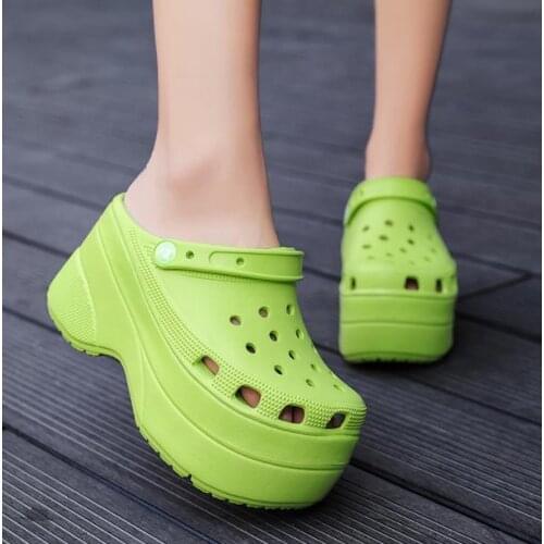 Trifle hole shoes womens summer sandals and slippers to increase thick-soled wedges non-slip Baotou birds nest beach shoes