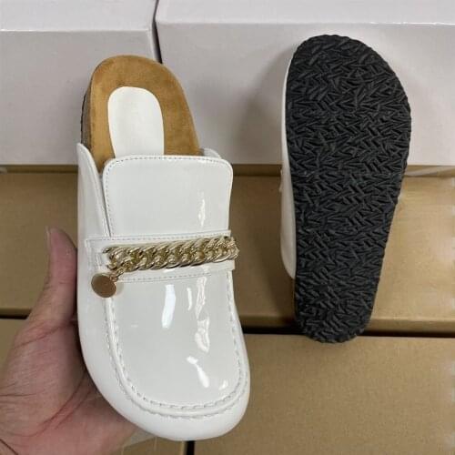 Womens mules Trendy slides new gold chain summer female outdoor shoes wear-resistant comfortable simple ladies slippers