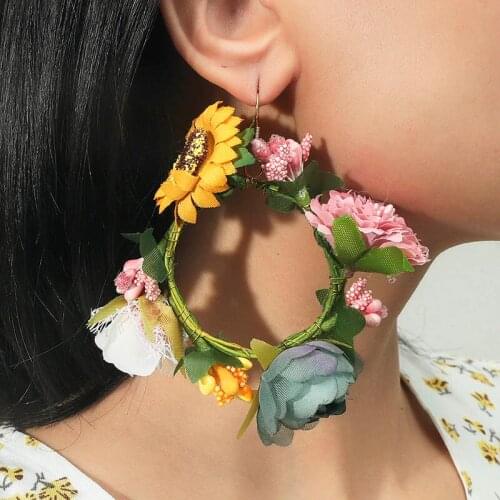 Bohemian Fashion Ladies Handmade Fabric Flower Drop Earrings For Women Trendy Boho Big Wreath Dangle Earring Beach Style Jewelry