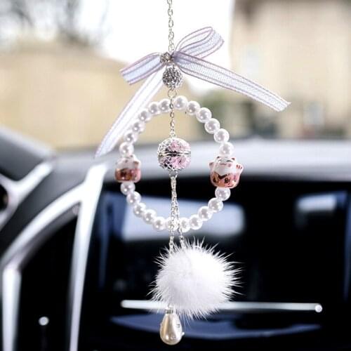 Lucky Cat Charm Car Pendant Rearview Mirror Suspension Decoration Accessories Aromatherapy Hanging Pendant Gifts