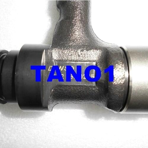 Original and high quality common rail Injector 095000-0562 095000-0560 6218-11-3101 6218113101 for K-OMATSU PC600-8 SA6D140