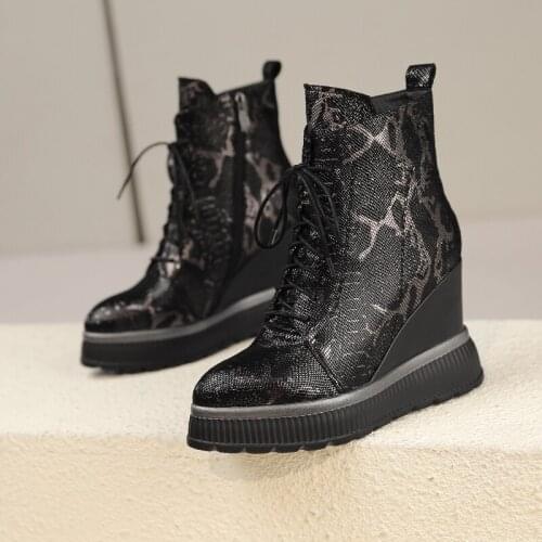 2019 Genuine Leather Autumn Winter Boots Shoes Women Ankle Boots Female Wedges Boots Women Boot Platform Shoes Warm