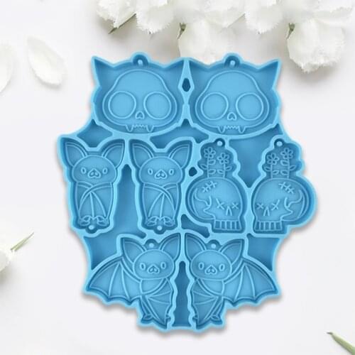 Bat Shaped Earrings Epoxy Resin Mold Jewelry Necklace Pendant Silicone Mould DIY Crafts Ear Drop Dangle Decorations Mold