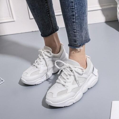 QWEDF 2019 WomenS Flats Sneakers Fashion White Vulcanized Shoes Women Lace Up Round Toe Breath Air Mesh sapato feminino X10-52