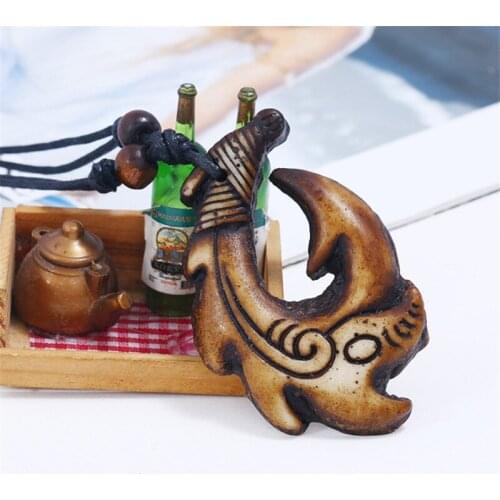 WWLB 1Pcs Fashion Black Rope Fish Bone Necklace Vintage Resin Anti-War Peace Sign Symbol Pendant Jewelry Necklace Lucky Gifts