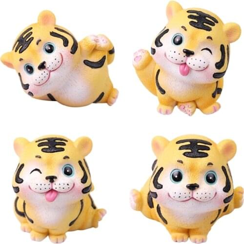 2021 New 4 Pcs Cute Tigers Resin Statue Crafts Mini Animal Doll Figurines Sculpture Decor