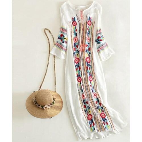 Vintage Chic Ladies Cotton Linen Embroidery Beach Dresses 2020 Bohemian Dress For Women Long Boho Dress Bohemian Vestidos DD2534
