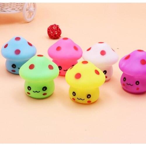 Romantic Colorful Mushroom Christmas LED Night Light Lamp Child Bedroom Desk Bedside Lamp for Baby Kids Christmas Gifts