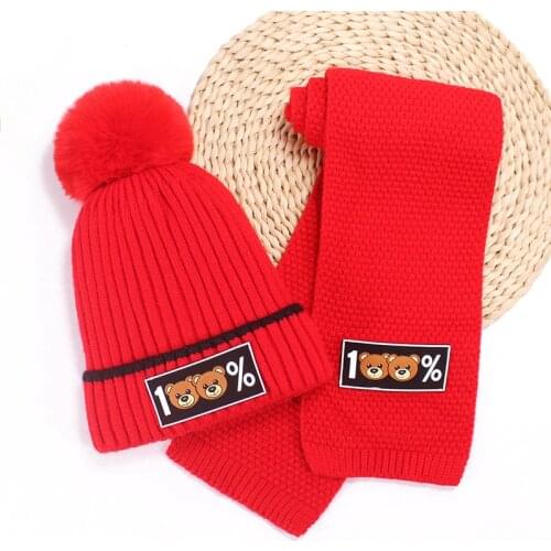 Hat scarf two piece classic cartoon bear childrens wool hat all cotton lining warm and cold proof childrens knitting hat