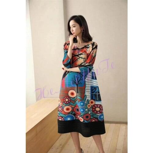 HOT SELLING Miyake fashion three quarter print dress o-NECK straight dress IN STOCK
