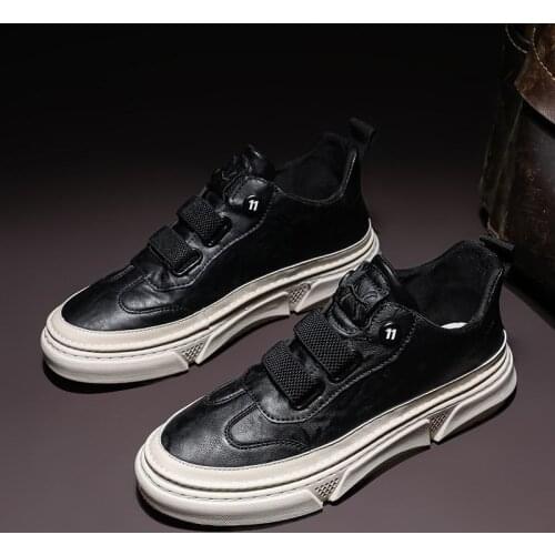 Mens Snow Boots Winter Mens Leather Boots Fur Warm Mens Snow Boots Outdoor Comfortable Mens Designer Sneakers Botas Hombre