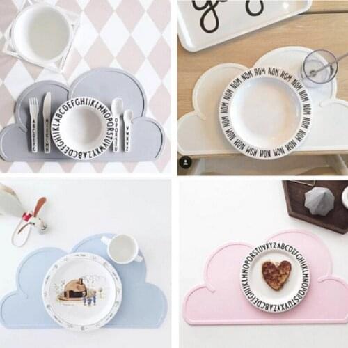 Solid Color Waterproof Cloud Silicone Placemat Cartoon Food Grade Silicone Anti-Scalding Non-Slip Dining Table Insulation Mat