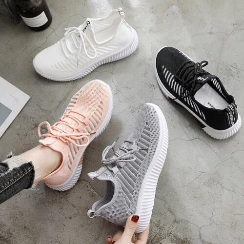 New Womens Sneakers Shoes Light Breathable Casual Shoes Fashion Comfortable Wear-resistant Fitness Shoes Platform Fitness Shoes