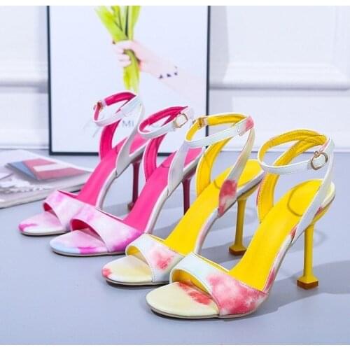 High Heels Womens 2021 Summer New European and Beautiful Womens Shoes Fashion Stiletto Open Toe Large Size Sexy Buckle Sandals