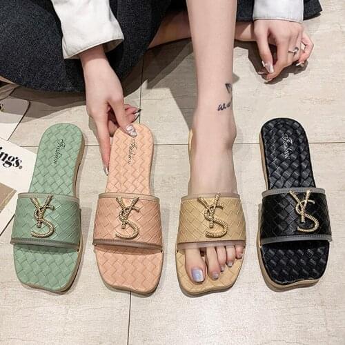 2021 New Summer Women Slippers Fashion Square Toe All-Match Sandals Comfortable Flat Heel Ladies Shoes