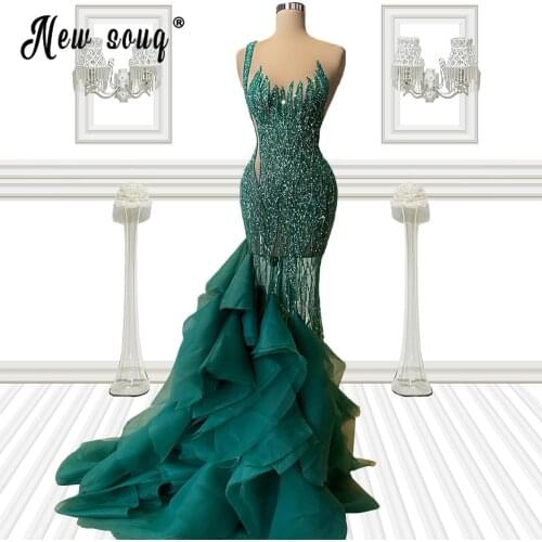 Gorgeous Green Ruffles Mermaid Celebrity Dress 2021 Beaded Sequined Illusion Homecoming Dresses Vestido de Festa Pageant