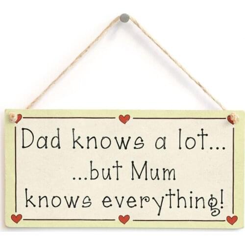 Meijiafei Dad knows a lot but Mum knows everything! - Mother’s Day Gift Love Heart Frame Sign 10" X 5"