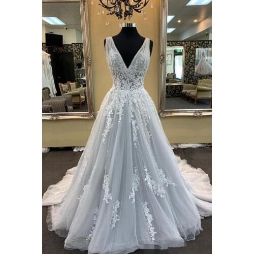 ANGELSBRIDEP V-Neck Wedding Dresses Robe de mariee Silver Grey Style Tulle Applique Court Train Formal Weding Bride Gown HOTSALE