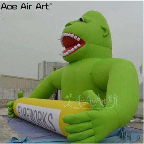 Outdoor giant green inflatable gorilla animal shape model, inflated ape animal model fireworks for advertising/events