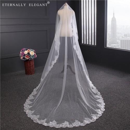 2018 3M White/Ivory Beautiful Cathedral Length Lace Edge Wedding Bridal Veil With Comb Wedding Accessories EE5011