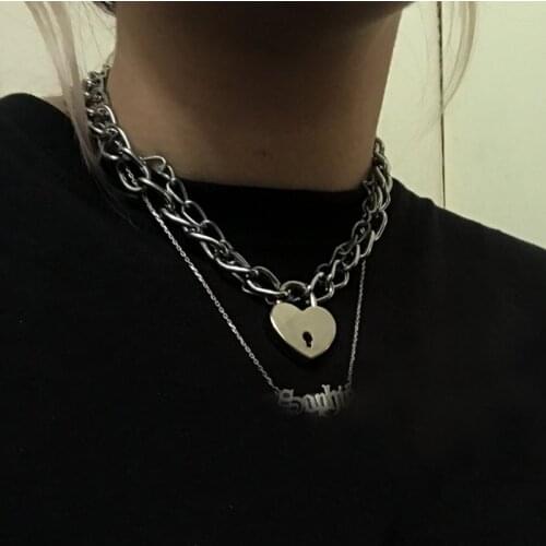 Boscavan Chokers On The Neck