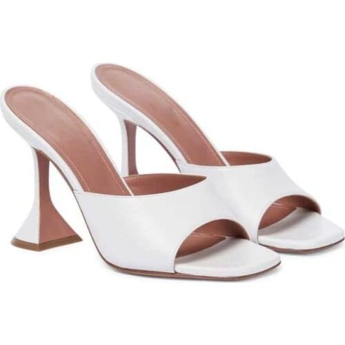 Summer 2021 Triangle with A Glyph Slipper Square Head Open-toed Fashion Roman Sandals Girl