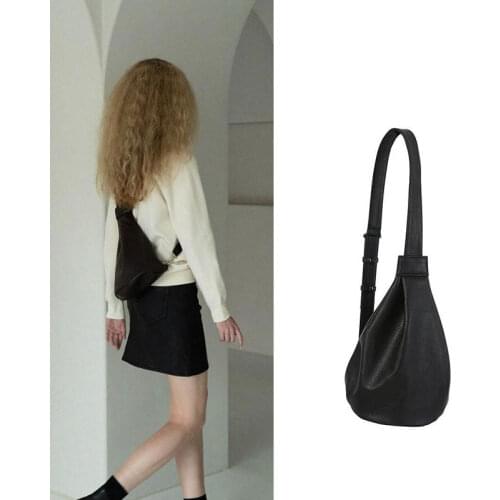 2021 Early Autumn Backpack Female Handsome Cross-body Chest Bag Fashionable Literary One-shoulder Bucket Backpacks Women Bags