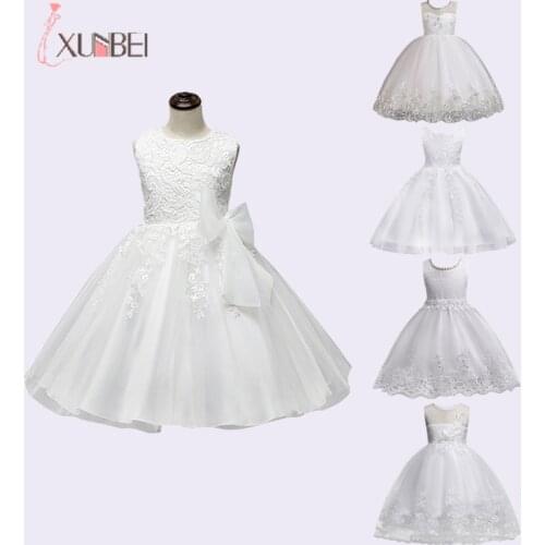 Knee Length White Flower Girl Dresses 2020 Applique Lace Ball Gown Girls Pageant Dresses First Communion Dresses For Wedding