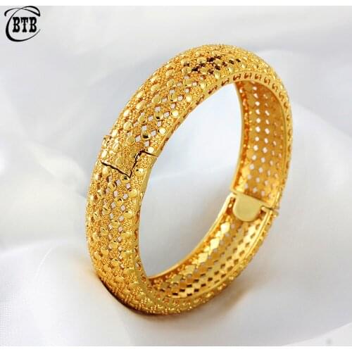 Fashion High-end Small Square Pattern Bracelet for Women Luxury Middle East Wedding Party Jewelry Wholesale