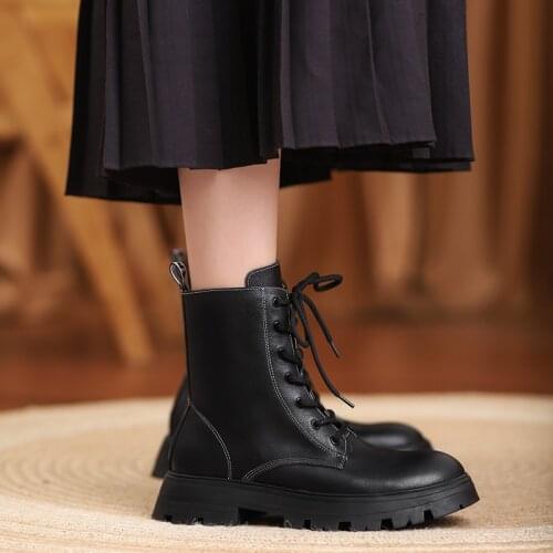Cowhide Women Winter Shoes Lace-Up Punk Style Martin Boots Round Toe Women Shoes 2022 Classics Design Ankle Boots Botas