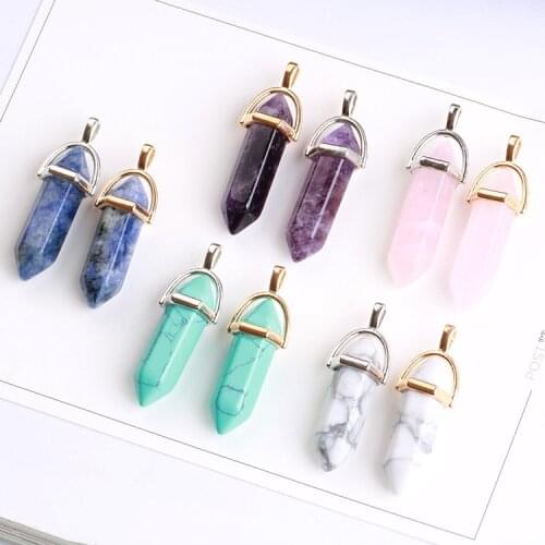 MRHUANG 10pcs/pack Wholesale Popular Bullet Shape Natural Stone Pendants Quartz Crystal Mulit Color Necklace Pendulums Charms
