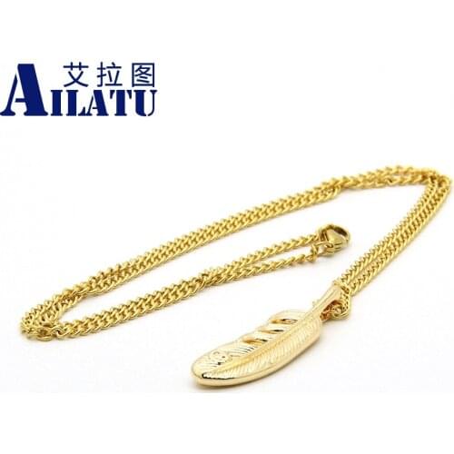 Ailatu Wholesale Alloy Metal Feather & Stainless Steel Chain Fashion Feathers Pendants Necklace