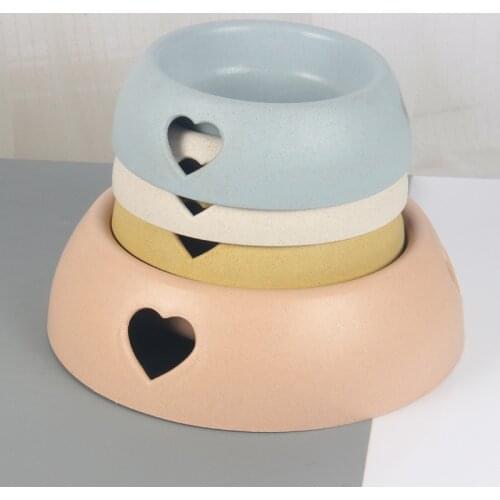 Dog Cat Bowls Travel Footprint Feeding Feeder Water Plastic Hollow Heart Bowl For Pet Dog Cats Puppy Outdoor Food Dish