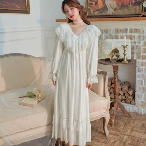 Vintage Luxury Modal Gauze Womens Long Nightgowns Long Sleeve Soft Lace Elegant Holiday Sleepwear Spring Autumn Loose Nighty