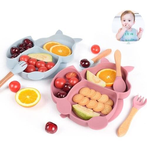 3PCS/Set Baby Plate Bowl Spoon Bib Set Food Grade Silicone Kitchenware Suction Childrens Tableware Silicone Compartment Dishes