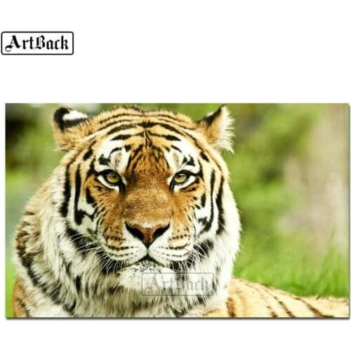 Square / round animal full diamond painting tiger diy 5d diamond art landscape mosaic embroidery crafts sticker