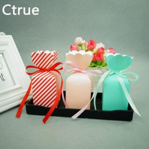 10pcs/lot 5cm x 5cmx6cm Candy Box Rustic Wedding Candy Boxes with ribbon wrap wedding favors and gifts baby shower favor